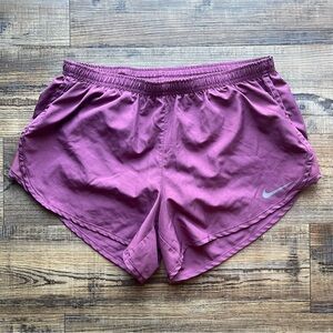 Nike Running Womans Pink Dri-Fit Shorts Activewear Workout Casual Size Medium